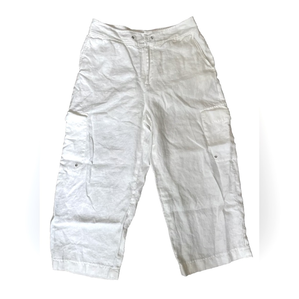 Elegant White Cropped Pants